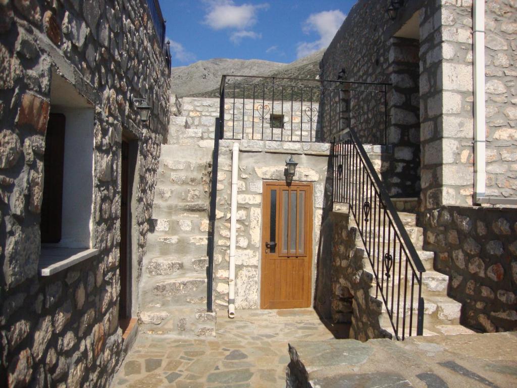 Kafiona Guesthouse Pírgos Dhiroú Esterno foto