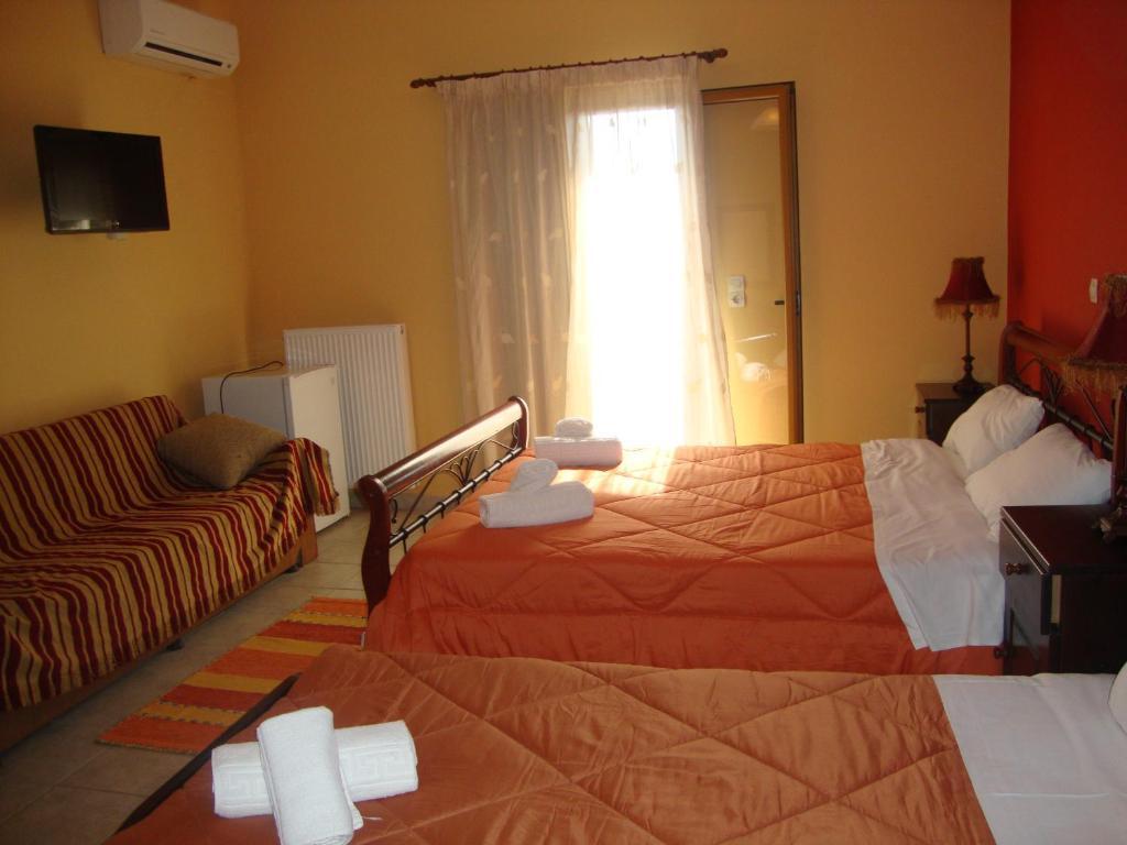 Kafiona Guesthouse Pírgos Dhiroú Camera foto